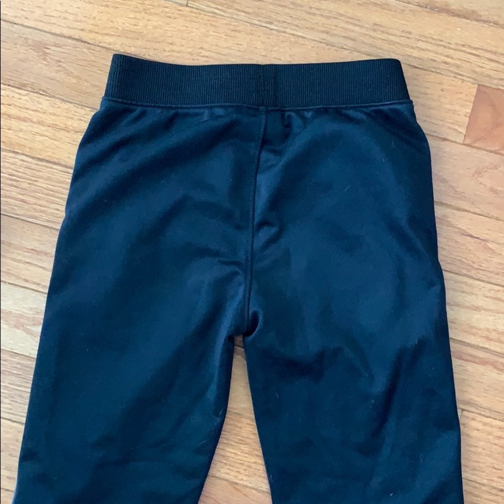 Bundle - Picture 6 of 6